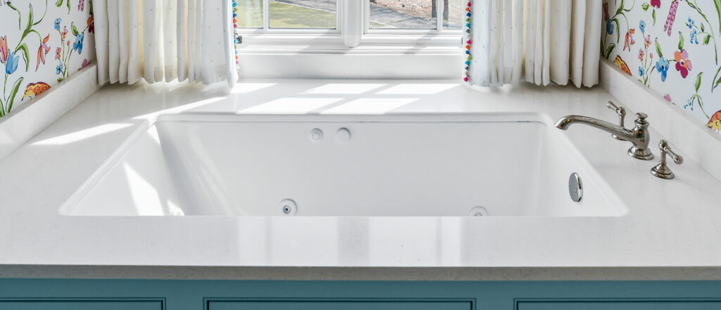 glacier-white-quartz-e