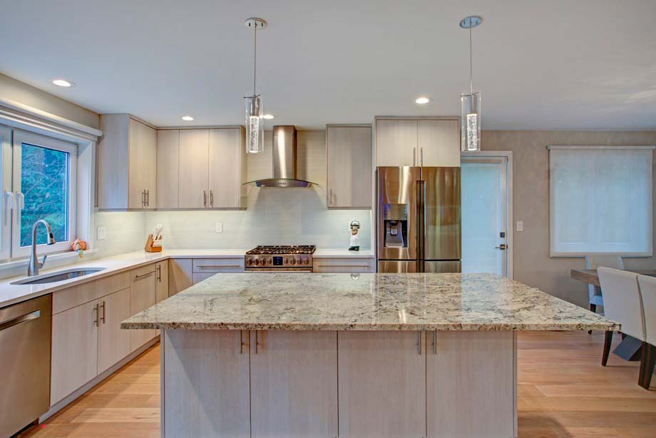 Granite vs. Quartz: Is One Better Than The Other?