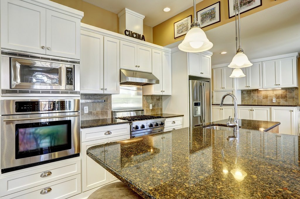 White Cabinets, Which Colour Granite Is Good For Kitchen Cabinets