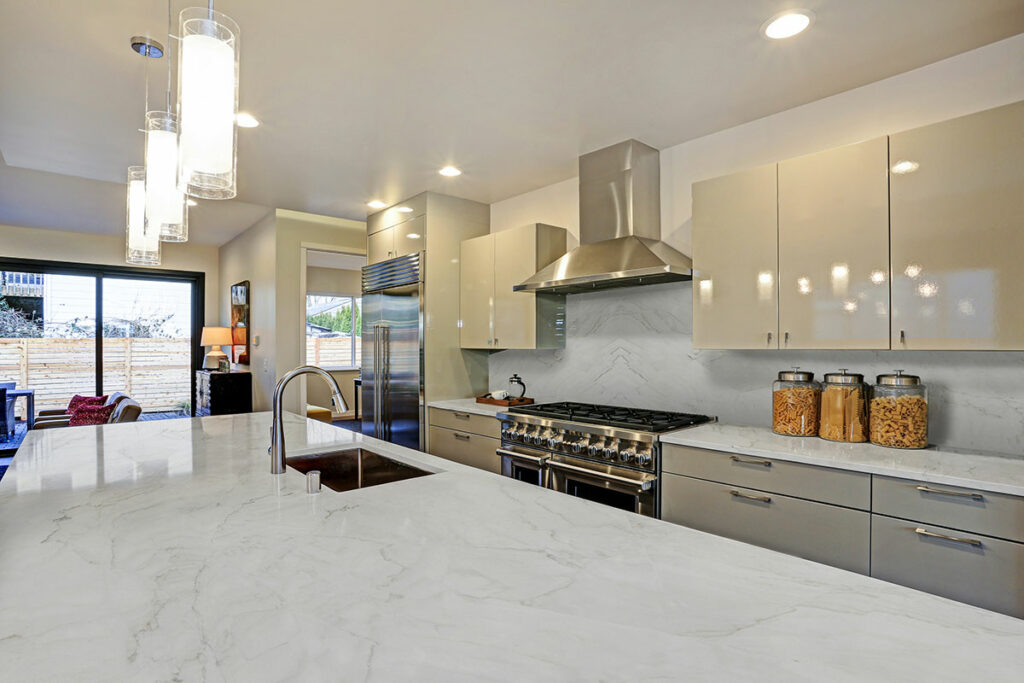 calacatta-montreal-quartzite-c