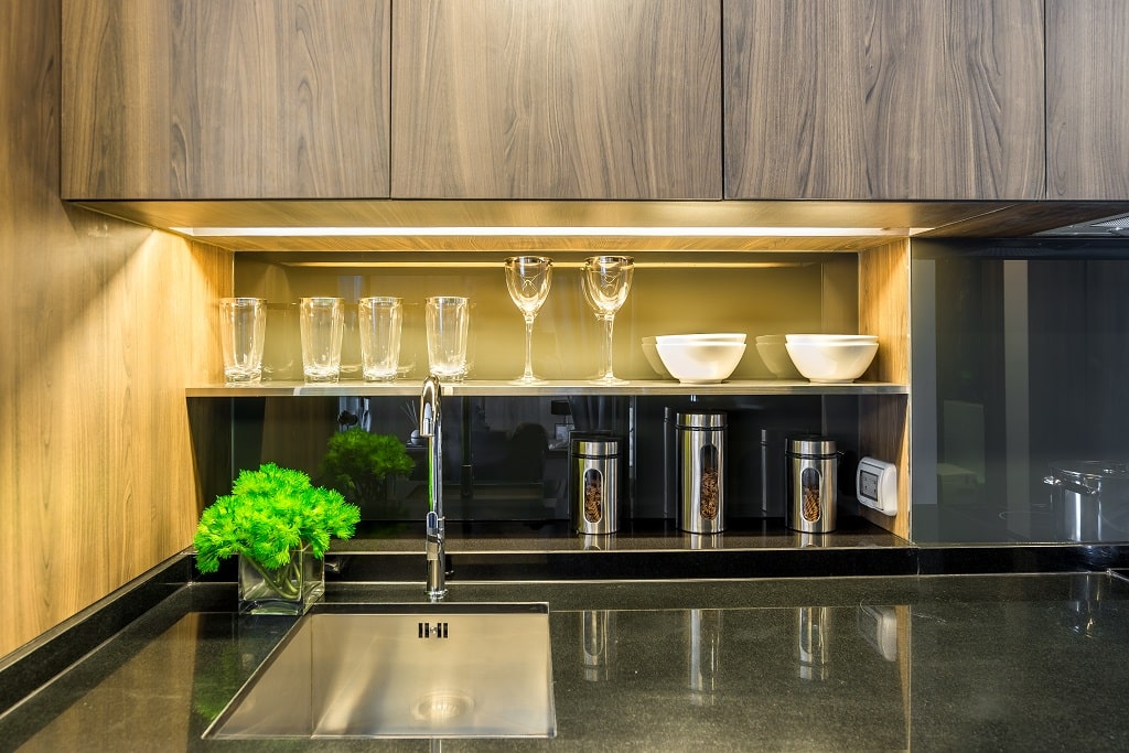 green granite countertop
