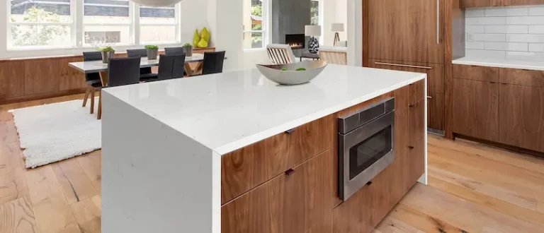 carrara-delphi-quartz