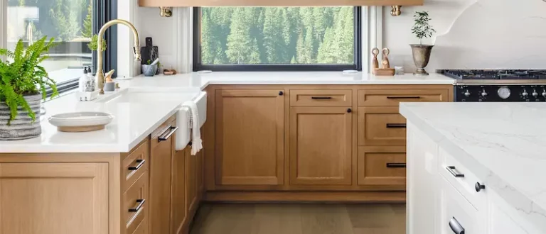 calacatta-izaro-quartz-roomscene-c