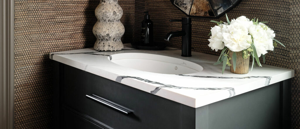 calacatta-laza-night-quartz-a