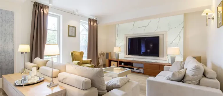 new-calacatta-laza-gold-quartz-roomscene-e