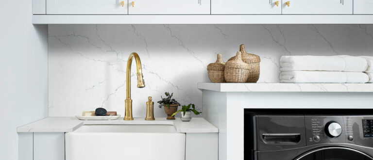 calacatta-miraggio-cielo-quartz-roomscene-f